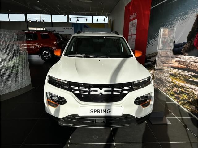 Occasion Dacia Spring Expression 47 kW (65 PK) 2023 Wit Hatchback