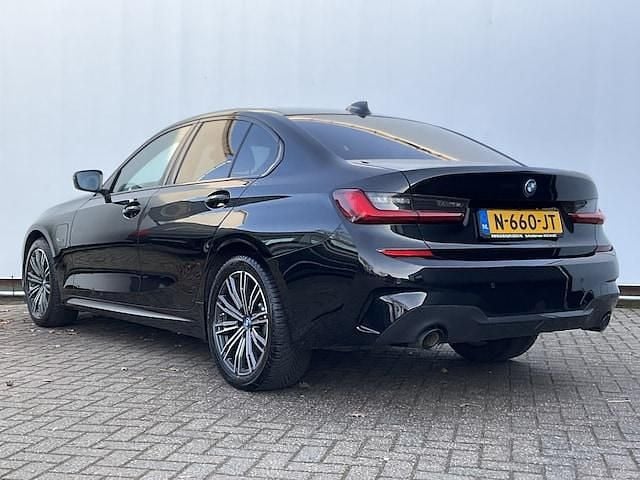 Occasion BMW 320e M Sport 2021 Zwart Sedan