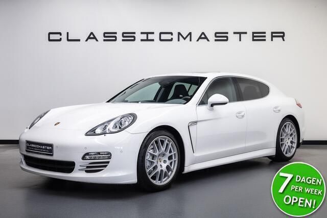 Wit Gebruikt 2009 Porsche Panamera Sedan | € 48.950 (Duur) - Afbeelding 1/4
