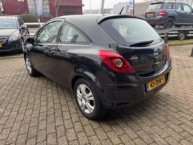 Occasion Opel Corsa Edition 86 PK (63 kW) 2012 Zwart Hatchback