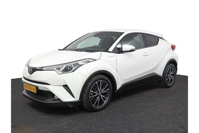 Wit Gebruikt 2018 Toyota C-HR+ SUV | € 19.900 - Afbeelding 1/1
