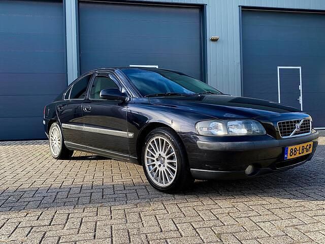 Occasion Volvo S60 170 PK (125 kW) 2002 Zwart Sedan
