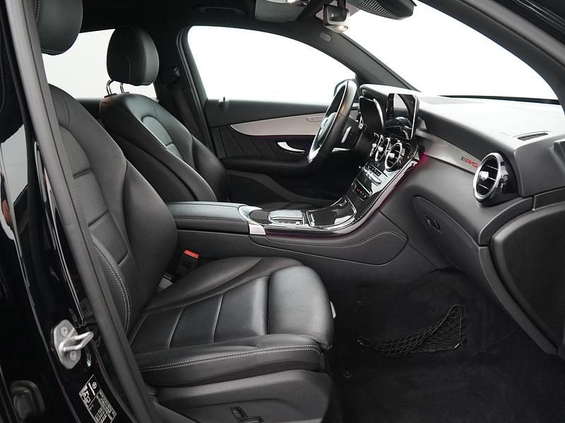 Occasion Mercedes GLC300 AMG 320 PK (235 kW) 2020 Black  standard finish (040u) Coupé