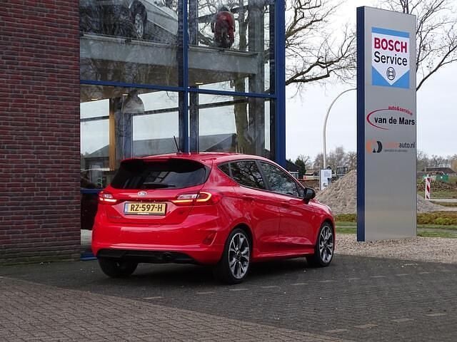 Occasion Ford Fiesta ST-Line 101 PK (74 kW) 2018 Rood Hatchback