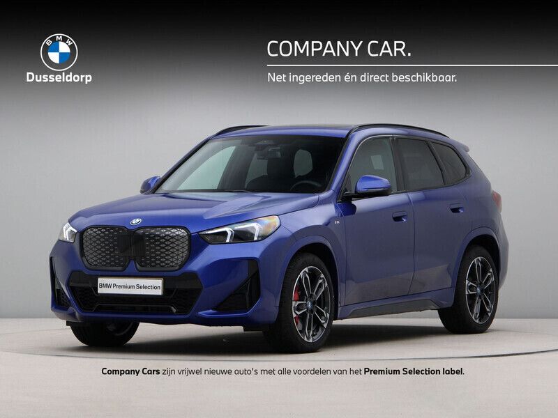 Blauw Gebruikt 2024 BMW iX1 M Sport SUV | € 45.450 (Eerlijke prijs) - Afbeelding 1/4