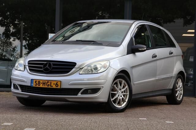 Grijs Gebruikt 2008 Mercedes B170 MPV | € 5.245 (Eerlijke prijs) - Afbeelding 1/4
