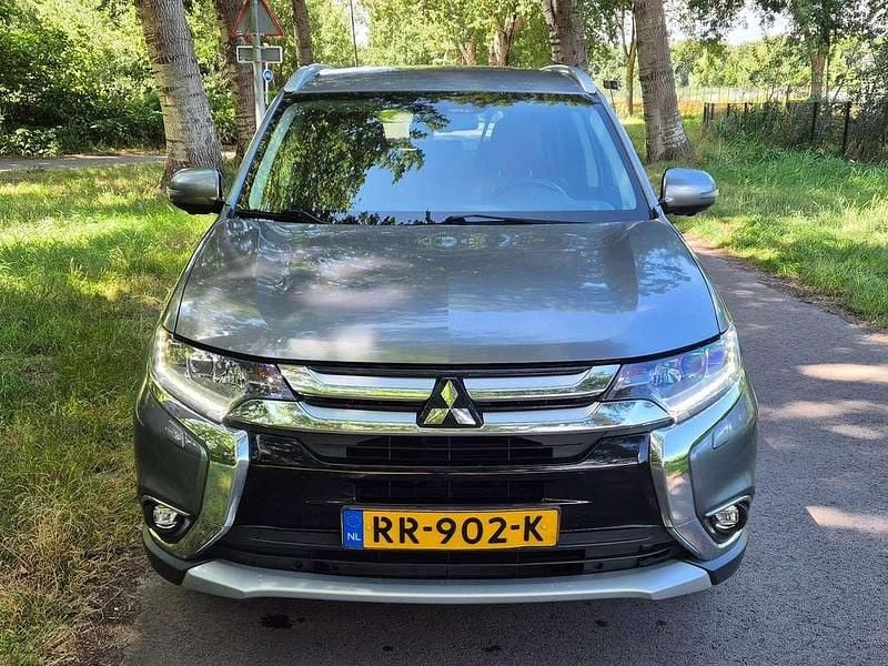 Occasion Mitsubishi Outlander 150 PK (110 kW) 2018 Grijs SUV