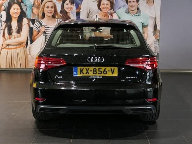 Occasion Audi A3 Sportback e-tron 2016 Zwart (metallic) Hatchback