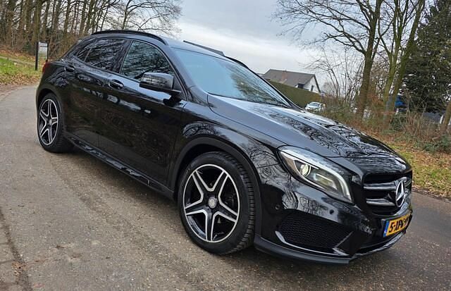 Occasion Mercedes GLA200 AMG 156 PK (114 kW) 2014 Zwart SUV