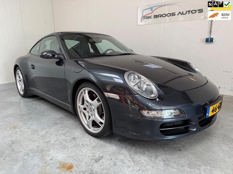 Zwart Gebruikt 2006 Porsche 911 Carrera 4S Coupé | € 63.995 (Eerlijke prijs) - Afbeelding 1/4