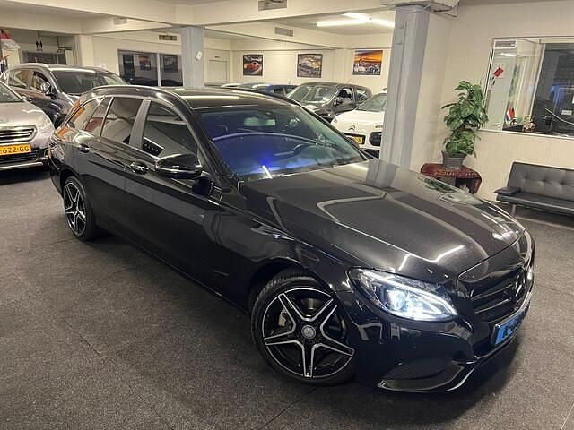 Zwart Gebruikt 2017 Mercedes C220 Stationwagen | € 14.995 (Eerlijke prijs) - Afbeelding 1/4