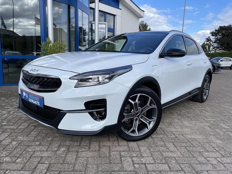 Wit Gebruikt 2022 Kia XCeed SUV | € 24.900 (Iets duurder) - Afbeelding 1/4