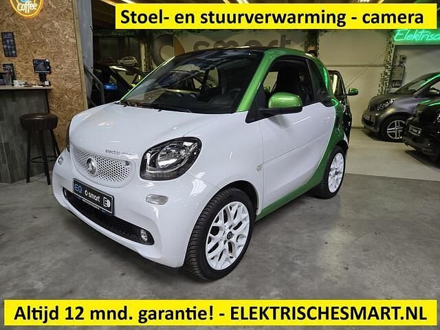 Groen Gebruikt 2017 Smart ForTwo Electric Drive Coupé | € 9.950 (Iets duurder) - Afbeelding 1/4