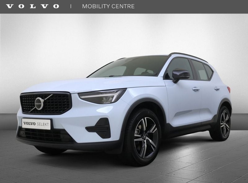 Blauw Gebruikt 2024 Volvo XC40 Plus SUV | € 39.935 (Super prijs) - Afbeelding 1/4