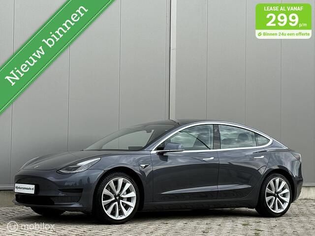 Grijs Gebruikt 2019 Tesla Model 3 Standard Range Sedan | € 18.495 (Eerlijke prijs) - Afbeelding 1/4