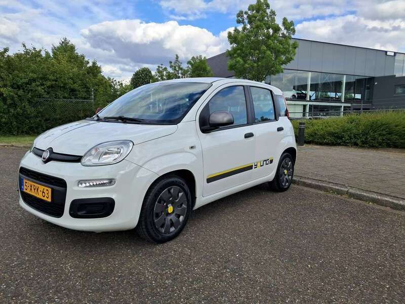 Wit Gebruikt 2014 Fiat Panda Young Hatchback | € 4.950 (Eerlijke prijs) - Afbeelding 1/4