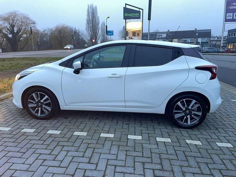 Wit Occasion 2018 Nissan Micra N-Connecta Sedan | € 9.900 (Goede deal) - Afbeelding 1/4