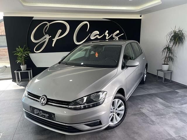 Grijs Occasion 2017 VW Golf Comfortline Sedan | € 14.299 (Iets duurder) - Afbeelding 1/4