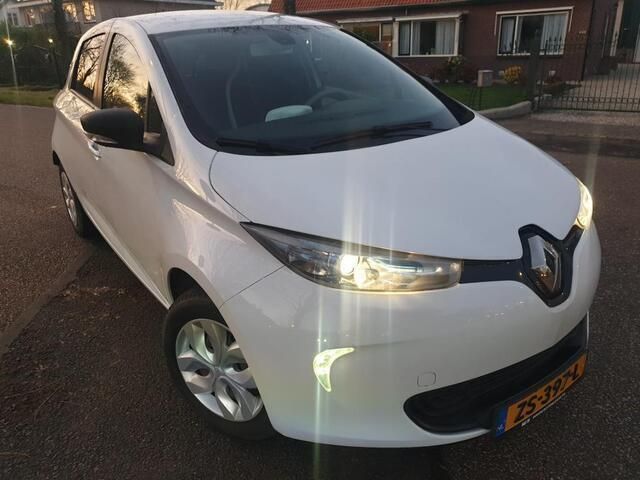 Occasion Renault Zoe Life 67 kW (92 PK) 2019 Wit Hatchback