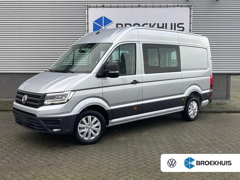 Grijs Occasion 2024 VW Crafter Exclusive Van | € 33.900 (Goede deal) - Afbeelding 1/4