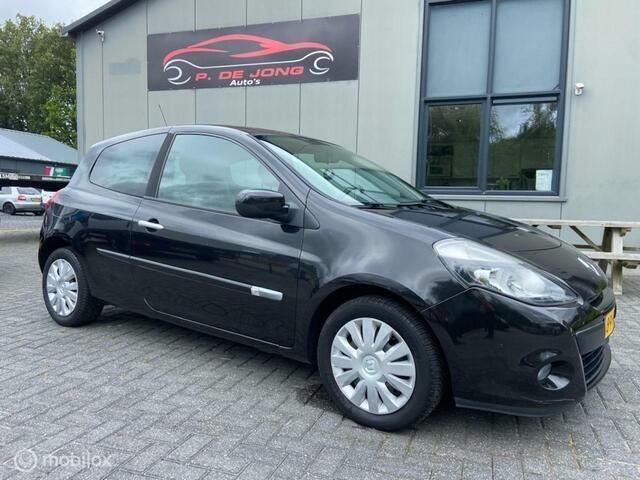 Zwart Gebruikt 2011 Renault Clio II Authentique Hatchback | € 3.950 - Afbeelding 1/4