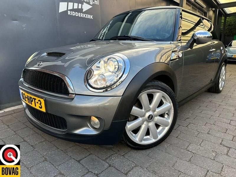 Grijs Occasion 2009 Mini Cooper S Chili Hatchback | € 8.450 (Eerlijke prijs) - Afbeelding 1/4