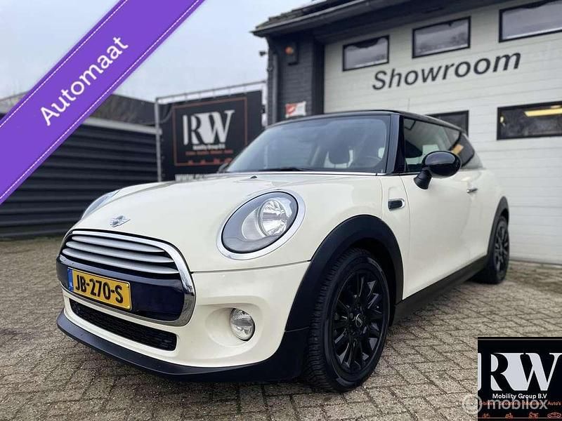 Wit Gebruikt 2016 Mini Cooper Business Hatchback | € 9.750 (Super prijs) - Afbeelding 1/4