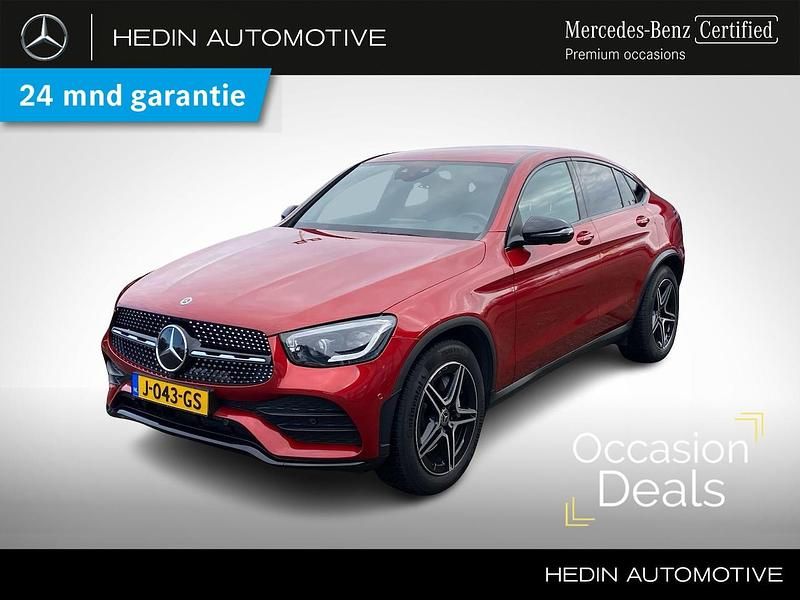 Rood Occasion 2020 Mercedes GLC200 Business SUV | € 44.900 (Iets duurder) - Afbeelding 1/3