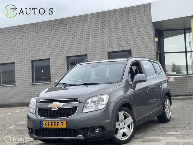 Grijs Gebruikt 2011 Chevrolet Orlando LTZ MPV | € 5.499 - Afbeelding 1/4