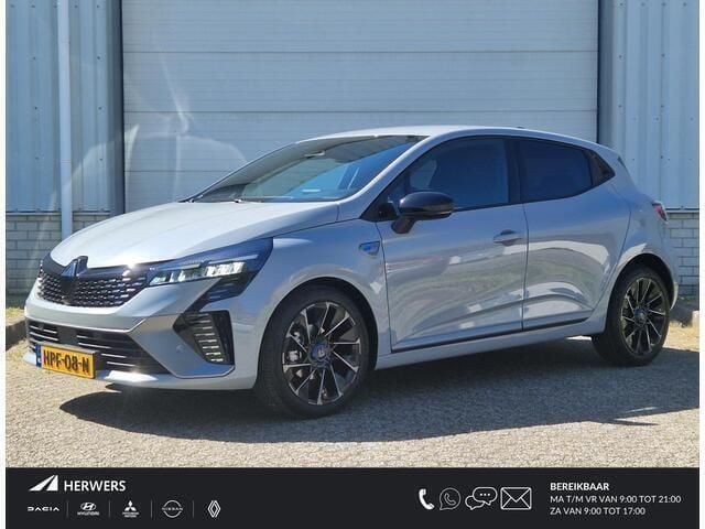 Grijs Gebruikt 2025 Renault Clio V Esprit Alpine Hatchback | € 31.315 - Afbeelding 1/4