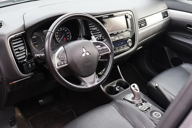Occasion Mitsubishi Outlander Instyle 203 PK (149 kW) 2014 Grijs SUV