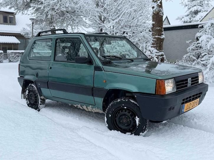 Occasion 2000 Fiat Panda 4x4 Trekking Hatchback | € 7.750 - Afbeelding 1/4