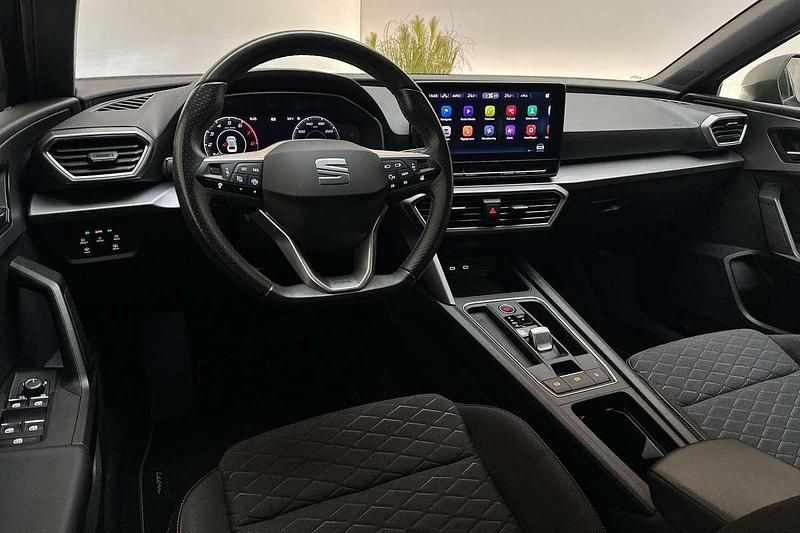 Occasion Seat Leon Business 150 PK (110 kW) 2021 Grijs Hatchback