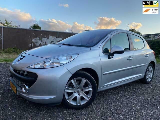 Grijs Gebruikt 2007 Peugeot 207 Hatchback | € 5.950 (Duur) - Afbeelding 1/4