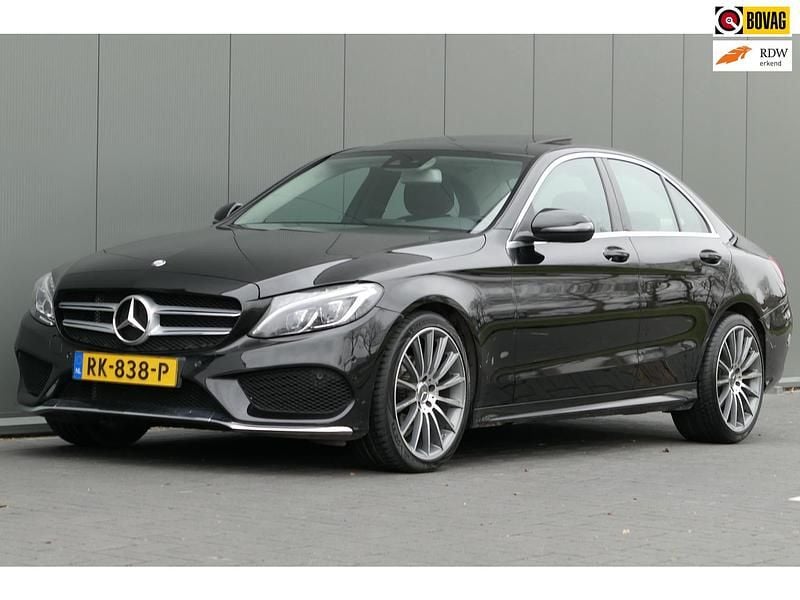 Occasion Mercedes C180 AMG 156 PK (114 kW) 2017 Zwart Sedan