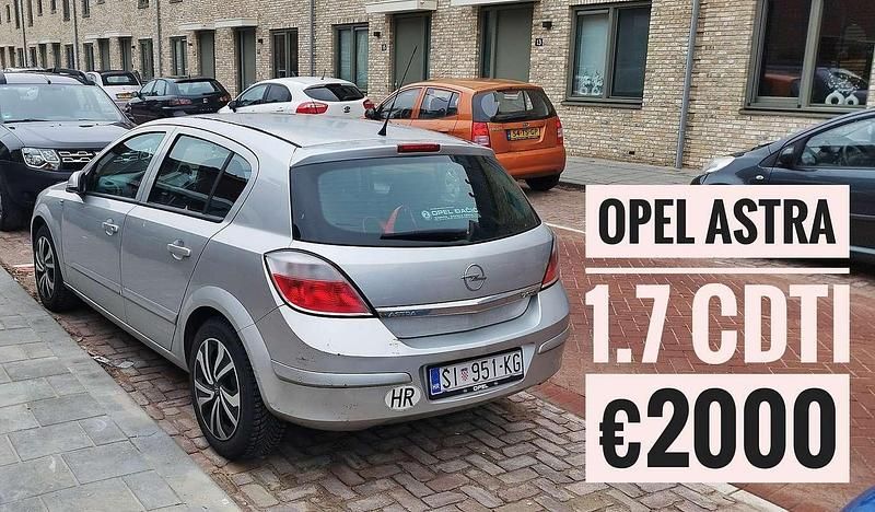 Occasion Opel Astra Enjoy 101 PK (74 kW) 2006 Zilver Hatchback