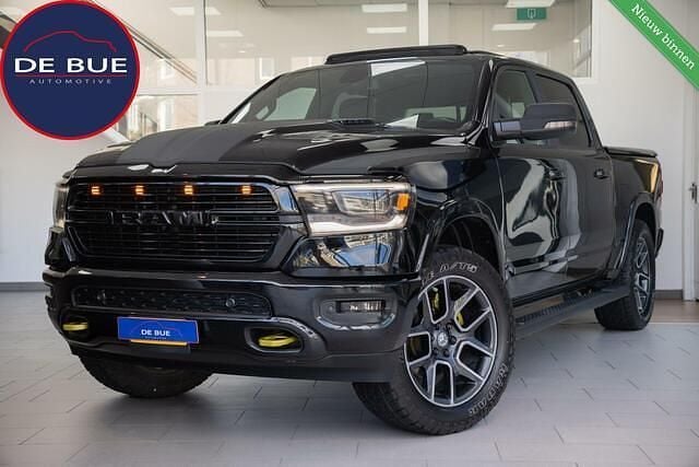 Zwart Gebruikt 2020 Dodge Ram Pickup | € 44.911 (Eerlijke prijs) - Afbeelding 1/3