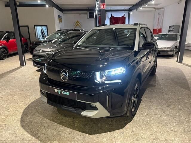 Zwart Nieuw 2025 Citroën C3 Stationwagen | € 25.900 - Afbeelding 1/4