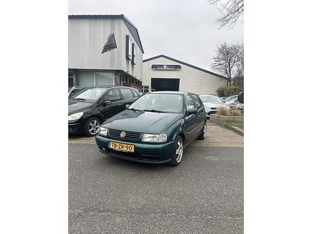 Groen Gebruikt 1998 VW Polo | € 795 (Super prijs) - Afbeelding 1/4