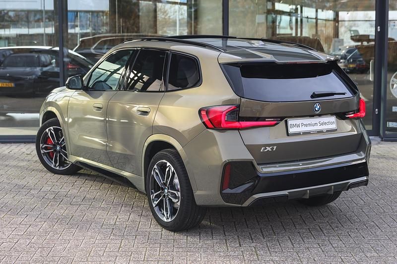 Occasion BMW iX1 M Sport 150 kW (204 PK) 2025 Geel SUV