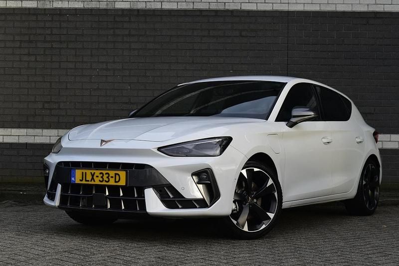 Occasion Cupra Leon 2025 Wit Hatchback