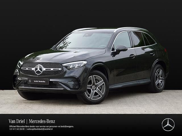 Grijs Gebruikt 2023 Mercedes GLC300 AMG line SUV | € 59.950 (Eerlijke prijs) - Afbeelding 1/4