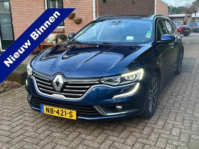Blauw (metallic) Occasion 2017 Renault Talisman Initiale Paris Stationwagen | € 15.949 (Eerlijke prijs) - Afbeelding 1/1