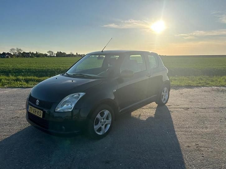 Occasion 2007 Suzuki Swift | € 2.150 (Iets duurder) - Afbeelding 1/4
