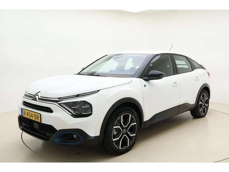 Wit Gebruikt 2022 Citroën e-C4 Feel SUV | € 16.945 (Eerlijke prijs) - Afbeelding 1/1