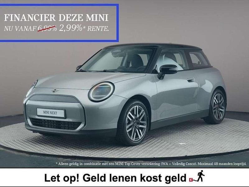 Grijs Nieuw 2024 Mini Cooper Classic Hatchback | € 29.990 (Eerlijke prijs) - Afbeelding 1/4