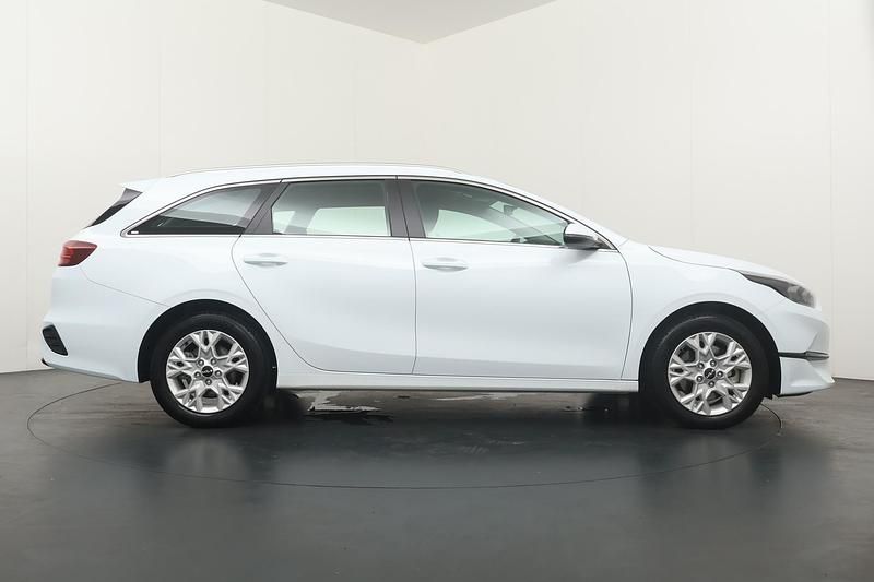 Occasion Kia Ceed 2024 Wit Hatchback