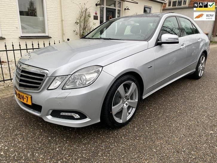 Occasion Mercedes E250 Avantgarde 204 PK (150 kW) 2009 Grijs Sedan