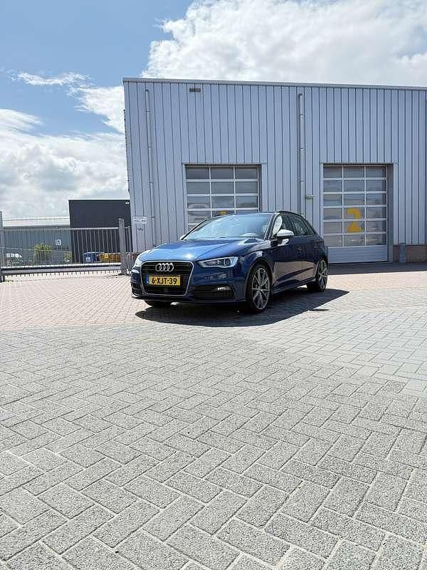 Gebruikt 2014 Audi A3 Sedan | € 7.500 (Super prijs) - Afbeelding 1/4