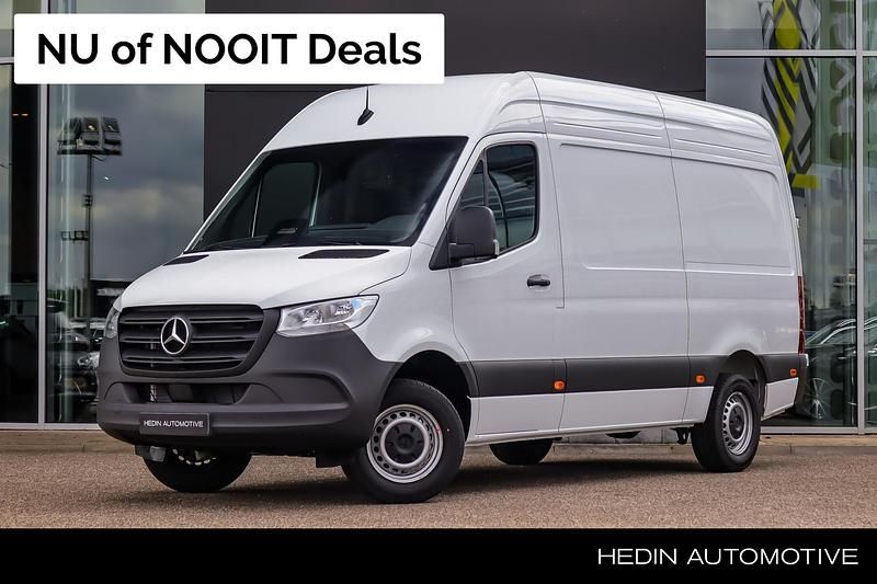 Wit Occasion 2024 Mercedes Sprinter Van | € 44.900 (Super prijs) - Afbeelding 1/2